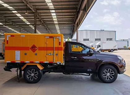 什邡爆破器材运输车